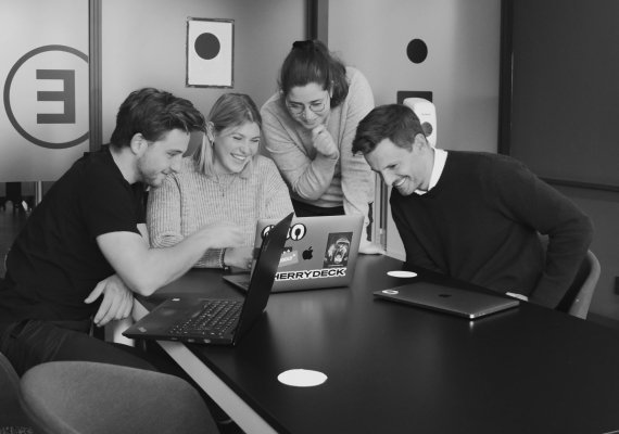 Devizal Team